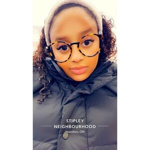 Meet your Posher, Alaa